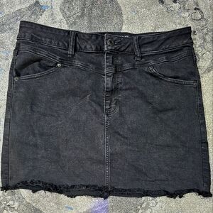 American Eagle black denim next level mini skirt size 16 plus